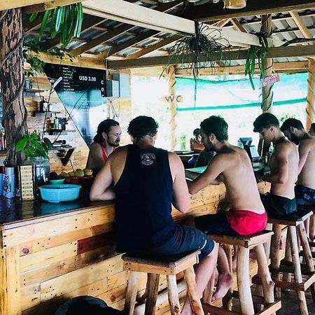 The Cliff Hostel, M'Pay Bay Koh Rong Sanloem Exterior foto
